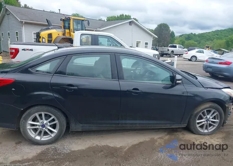 2014 Ford Focus Se z USA, uszkodzony, nr VIN 1FADP3F23EL222955